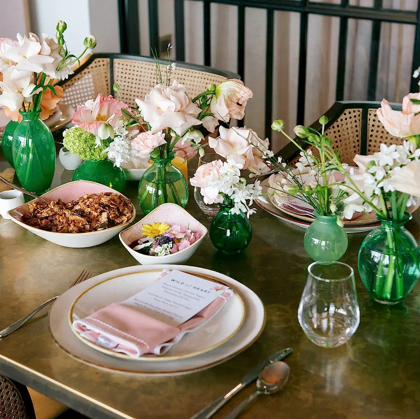 Short Wide Green Bud Vase for Hire - 184